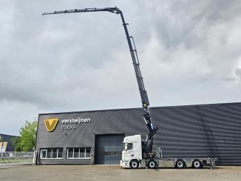 R590 - 8x2 WIDE SPREAD / HMF 95 tm - JIB - LIER / NIEUW!